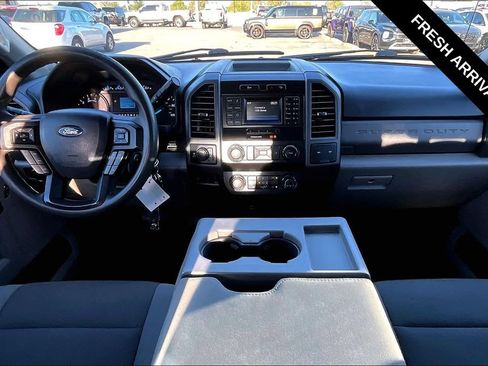 Used 2019 Ford F250 XL w/ STX Appearance Package AWD/4WD image 7