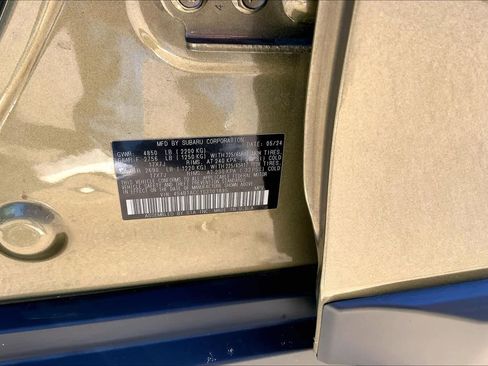 Used 2025 Subaru Outback Premium image 34