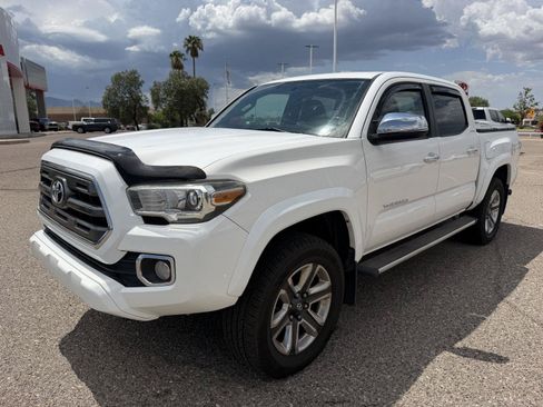 Used 2016 Toyota Tacoma Limited w/ Towing Package AWD/4WD image 1