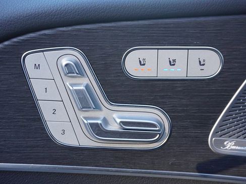 Used 2025 Mercedes-Benz GLE 450e GLE 450e image 49