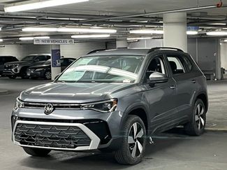 New 2026 Volkswagen Taos S AWD/4WD video 3