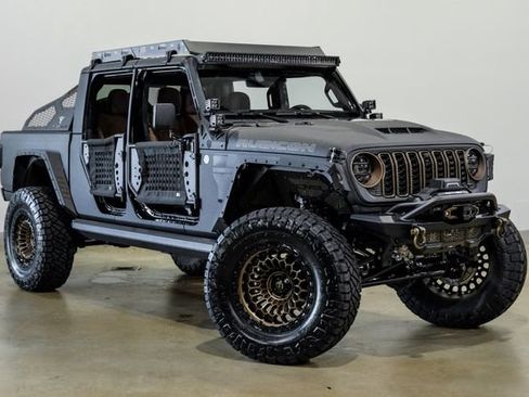 Used 2025 Jeep Gladiator Rubicon w/ Safety Group image 36