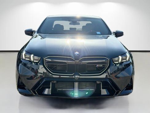 New 2027 BMW M5 w/ Executive Package AWD/4WD image 8