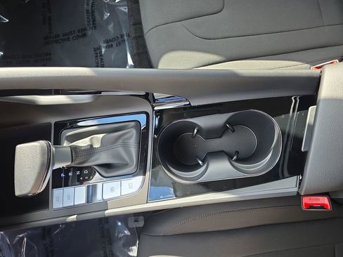 New 2026 Hyundai Elantra Blue image 29