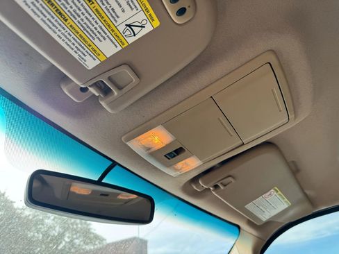 Used 2013 Ford F250 Lariat w/ Chrome Pkg image 16