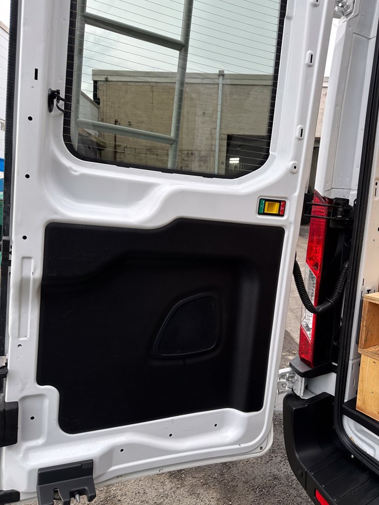 Used 2024 Ford Transit 250 148 Medium Roof w/ Load Area Protection Package RWD image 18