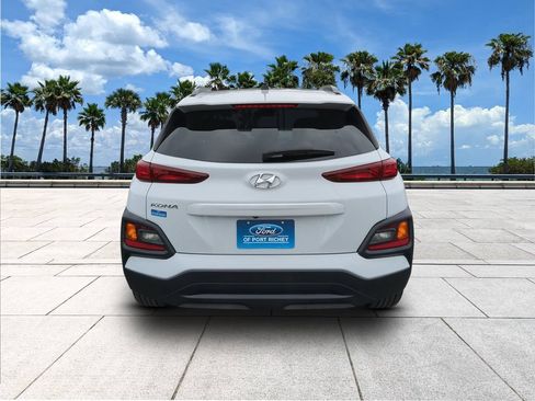 Used 2021 Hyundai Kona SEL FWD image 6