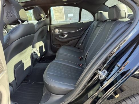 Certified 2022 Mercedes-Benz E 350 4MATIC Sedan image 13