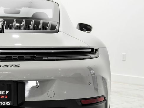 Used 2025 Porsche 911 Carrera 4 GTS image 42