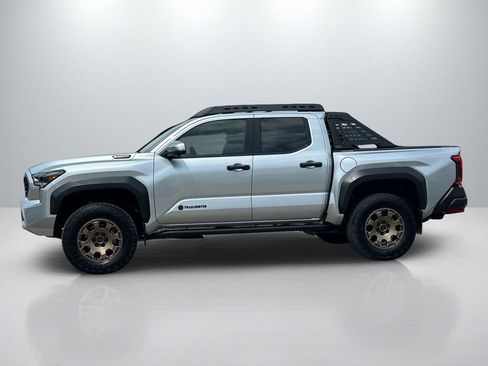 Used 2024 Toyota Tacoma 4x4 Double Cab Hybrid image 8