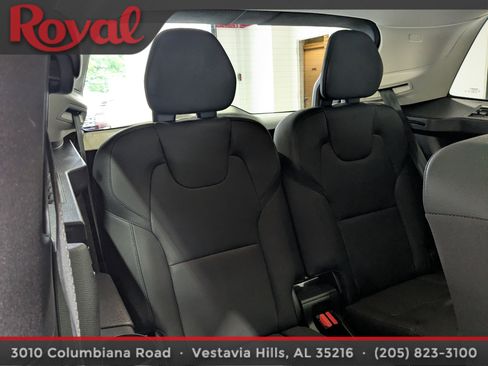 Certified 2024 Volvo XC90 B6 Plus w/ Protection Package Premier image 11