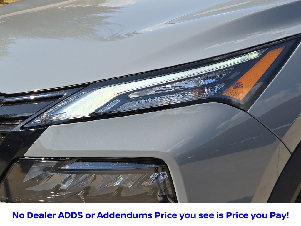 New 2026 Nissan Rogue Dark Armor FWD image 15