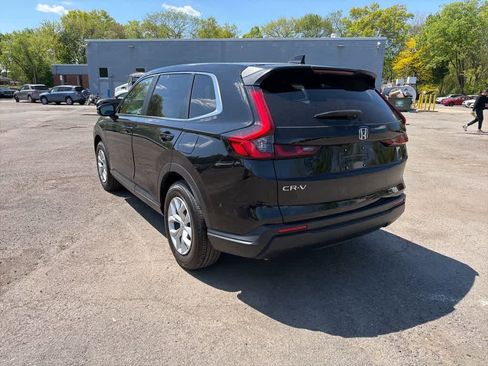 Used 2025 Honda CR-V LX image 13