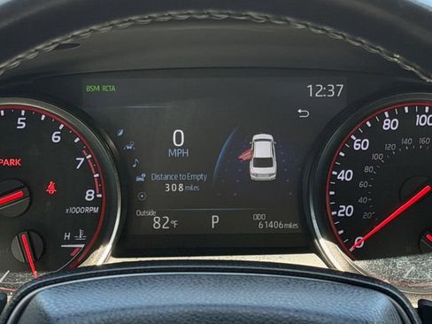 Used 2022 Toyota Camry XSE image 16