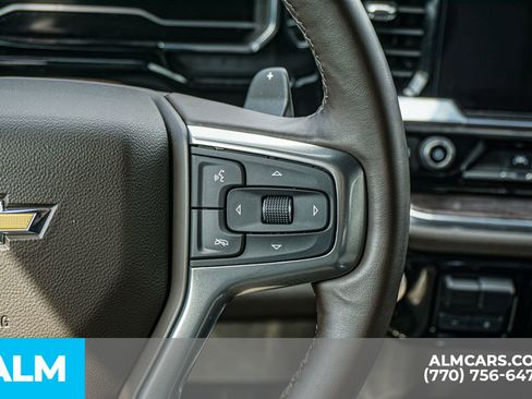 Used 2025 Chevrolet Silverado 1500 LTZ w/ LTZ Convenience Package II RWD image 32