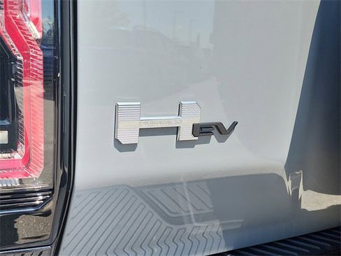 New 2025 GMC Hummer EV 2X image 5