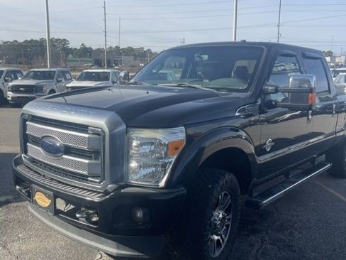 Used 2015 Ford F250 Platinum w/ FX4 Off-Road Package image 2