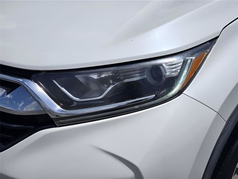 Used 2018 Honda CR-V LX image 10