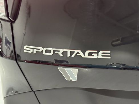 Used 2024 Kia Sportage X-Line w/ X-Line Premium Package image 44
