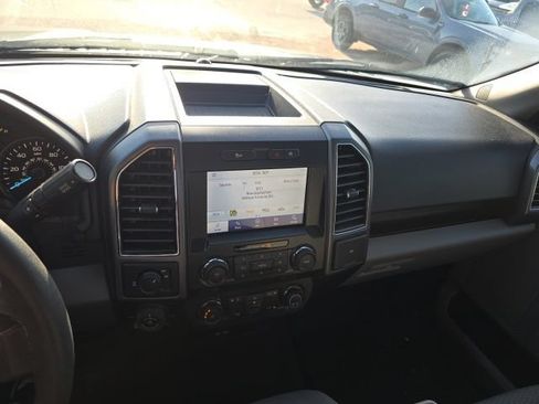 Used 2020 Ford F150 XLT w/ Equipment Group 301A Mid RWD image 13