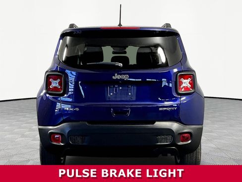 Used 2019 Jeep Renegade Sport w/ Sport Appearance Group AWD/4WD image 5