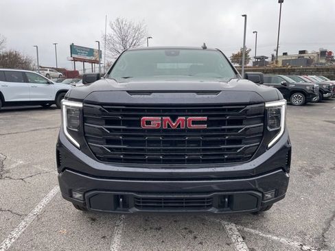 New 2026 GMC Sierra 1500 Elevation image 3