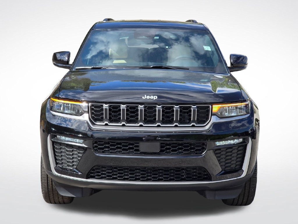 New 2026 Jeep Grand Cherokee L Limited w/ Trailer Tow Package AWD/4WD image 16