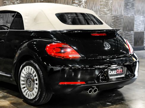 Used 2014 Volkswagen Beetle 2.5 FWD image 15