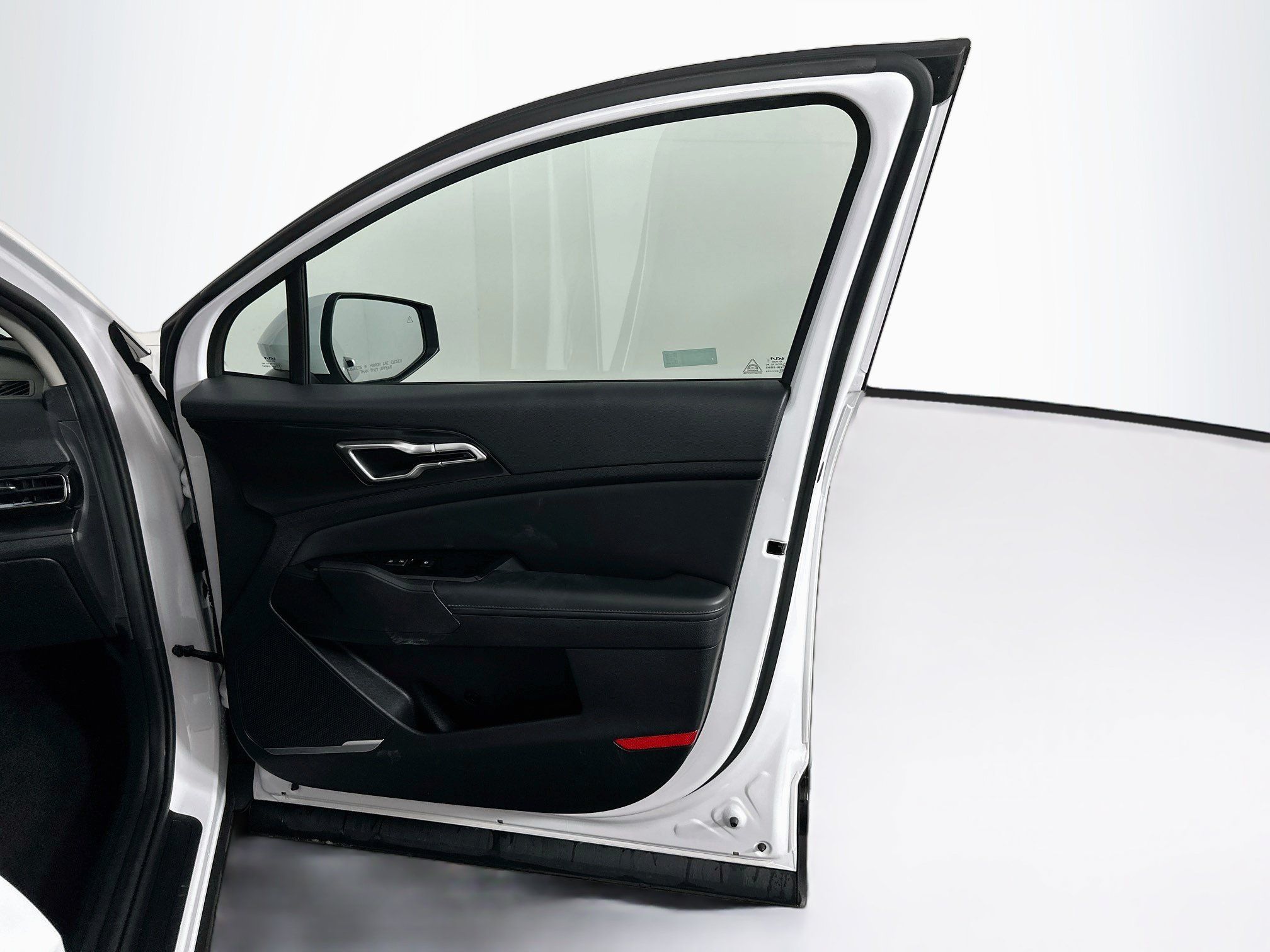 Used 2023 Kia Sportage EX FWD image 32