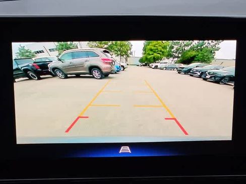 Used 2025 Chevrolet Trax RS w/ Driver Confidence Package FWD image 22