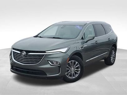 Used 2023 Buick Enclave Essence
