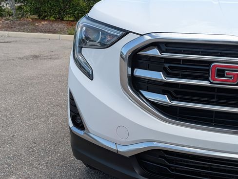 Used 2019 GMC Terrain SLT FWD image 9