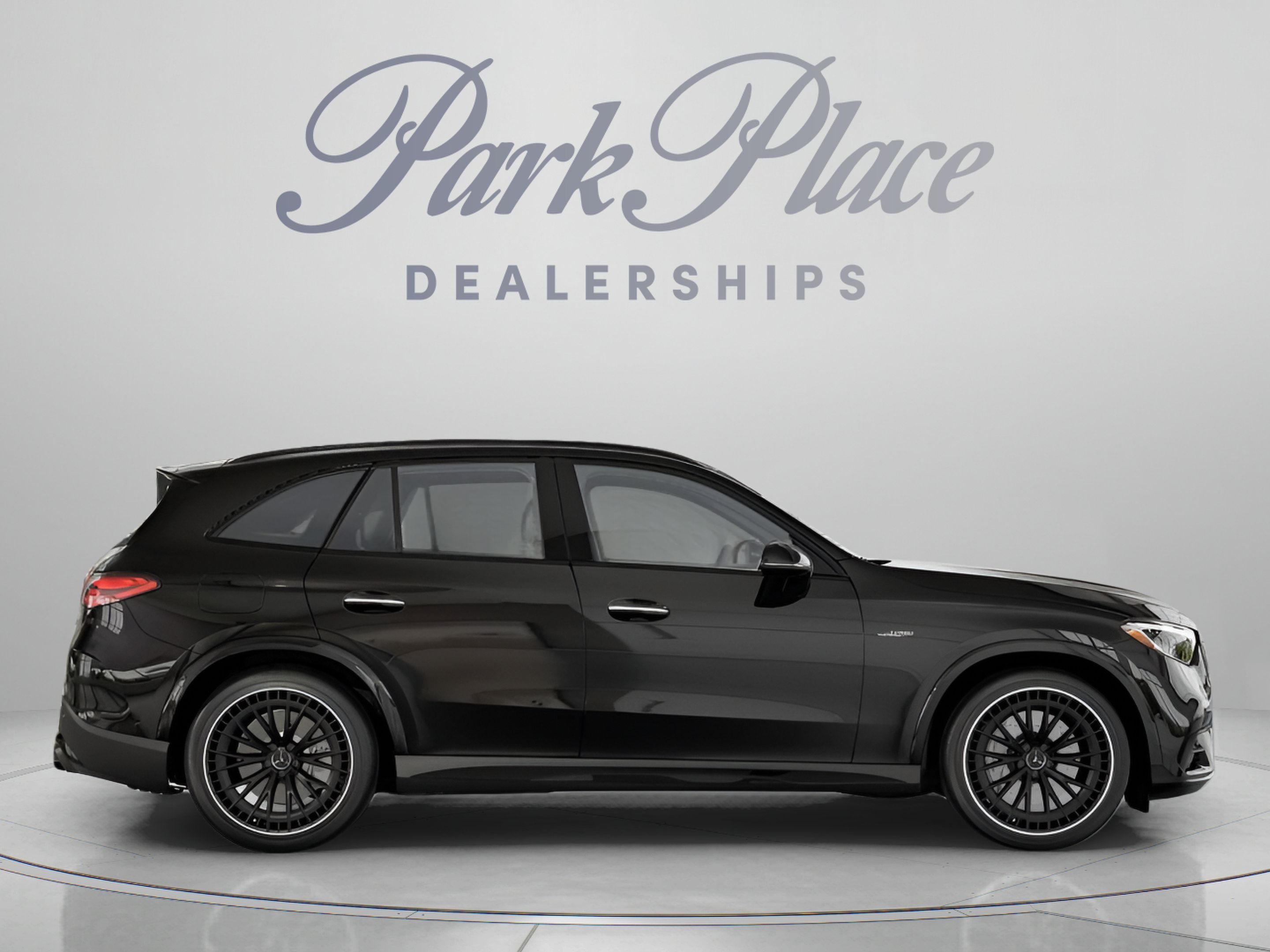 Used 2026 Mercedes-Benz GLC 43 AMG 4MATIC image 25
