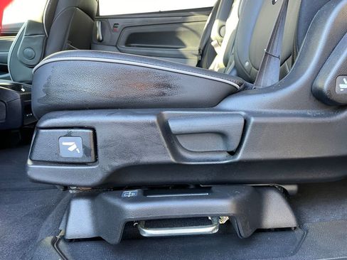 Certified 2025 Honda Odyssey Touring image 41