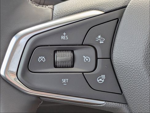 New 2026 Chevrolet Trax ACTIV w/ Driver Confidence Package FWD image 19