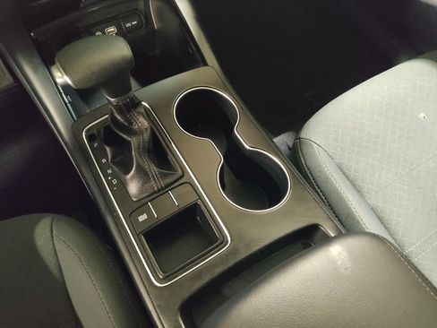 Used 2020 Kia Sorento LX image 26