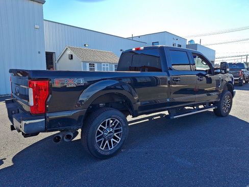 Used 2019 Ford F250 Lariat w/ Lariat Value Package image 4