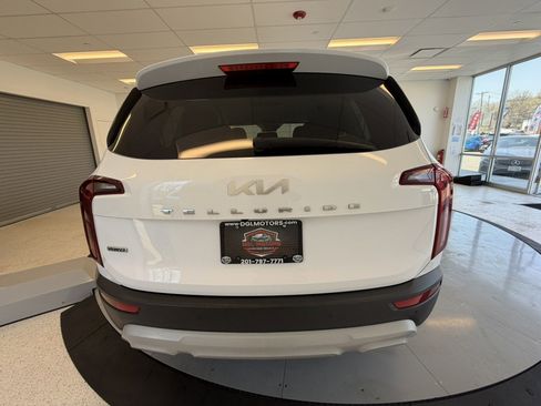 Used 2022 Kia Telluride LX AWD/4WD image 65