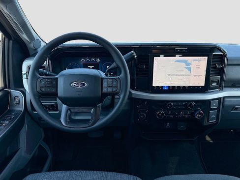 New 2026 Ford F250 XLT w/ XLT Premium Package AWD/4WD image 25