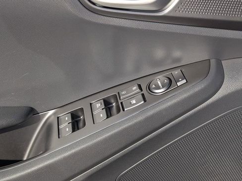 Used 2022 Hyundai Ioniq SE image 16