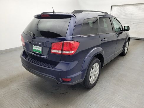 Used 2019 Dodge Journey SE image 9