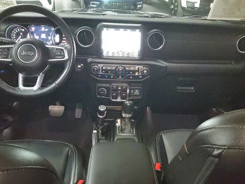 Used 2021 Jeep Wrangler Unlimited Sahara w/ Cold Weather Group image 11