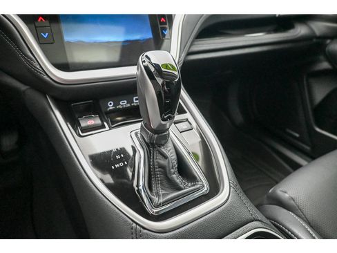 Used 2023 Subaru Outback Touring AWD/4WD image 15