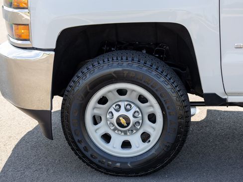 Used 2017 Chevrolet Silverado 3500 W/T RWD image 20