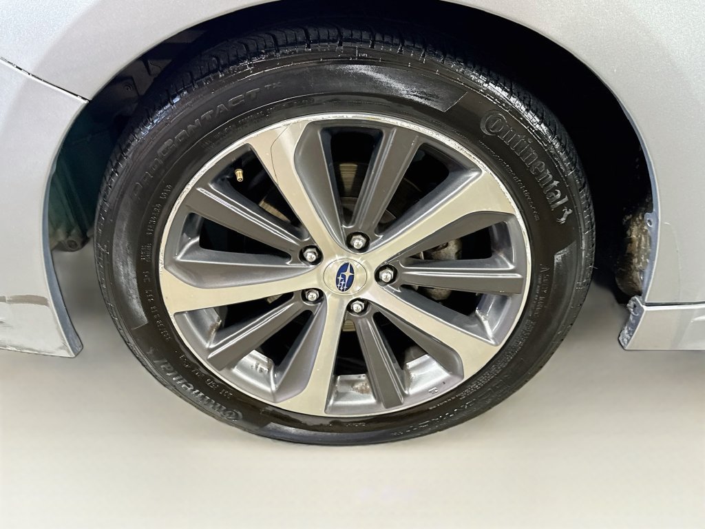 Used 2016 Subaru Legacy 2.5i Limited AWD/4WD image 40