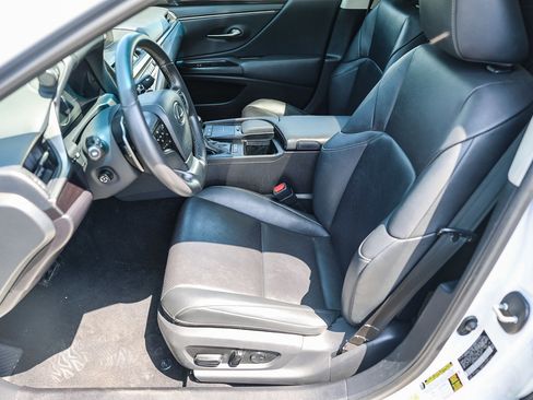 Used 2020 Lexus ES 350 w/ Premium Package FWD image 10