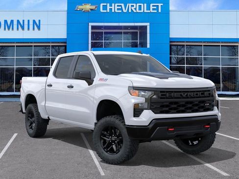 New 2026 Chevrolet Silverado 1500 Custom Trail Boss AWD/4WD image 8