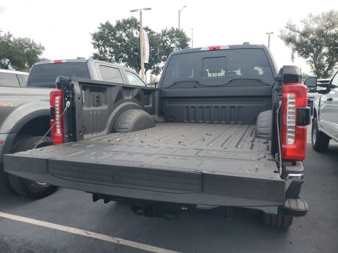 New 2026 Ford F250 Lariat w/ Chrome Package image 10