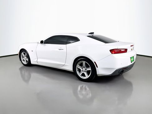 Used 2016 Chevrolet Camaro LT image 7