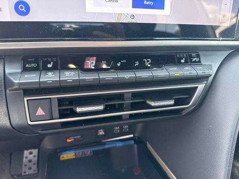 Used 2025 Toyota Camry XSE FWD image 35